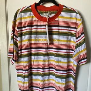 Guess tee